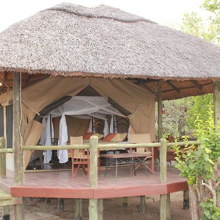 Mbali Mbali Tarangire River Camp Kwa Kuchinia Exterior foto